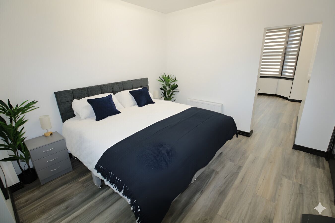 1 bedroom, desk, free WiFi, bed sheets