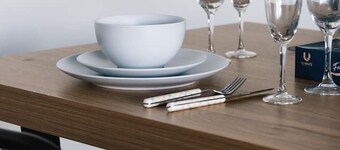 Cozy 2BR Home | Quiet Bellbird Park Stay