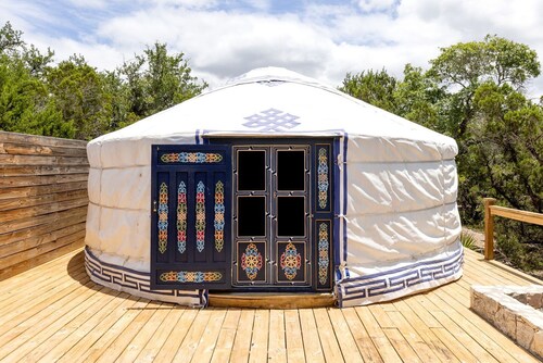 Gorgoeus Yurt for a Romatic Getaway in Wimberly, Texas