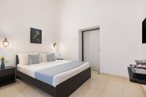 Standard Double Room | Free WiFi