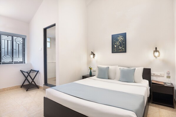 Standard Double Room | Free WiFi