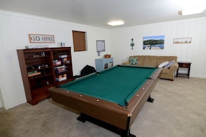 Spielezimmer