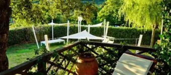 Camera 'Piccolo Paradiso - Camera 1' con Terrazza e Giardino in Condivisione e Wi-Fi