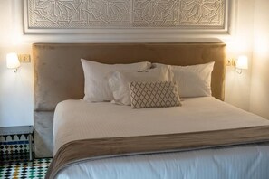 Casa Deluxe | Decoració individual, mobiliari individual, escriptori i wifi gratuïta 