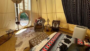 1 makuuhuone, vuodevaatteet, pääsy pyörätuolilla