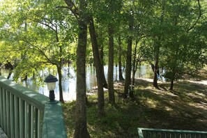 المنط�قة المحيطة بالمنشأة