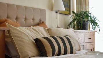 6 多间卧室、熨斗/熨衣板、WiFi、床单