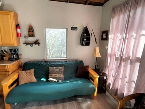 Stereo - Two-Story Cabin Rental for Large Groups along Hamilton Creek in Marble Falls, Texas (Marble Falls)