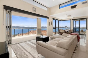 Unclassified image, 2 of 44, button - The View – 6BR, 4BA Luxury Home + Separate Studio. (Sandy Bay)
