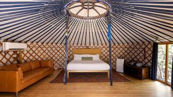 1 quarto, escrivaninha, Wi-Fi, roupa de cama