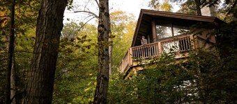 Fantastic Secluded Cabin with Nice Sights in North Creek, New York