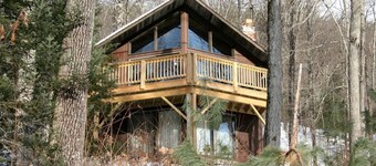 Fantastic Secluded Cabin with Nice Sights in North Creek, New York