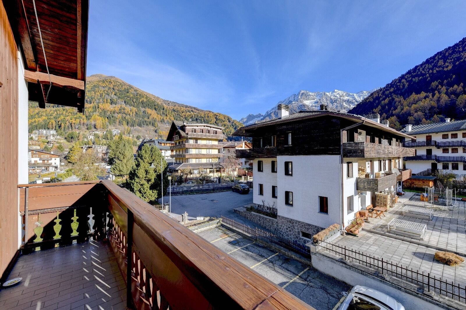 Deluxe fyrbäddsrum | Utsikt från rummet