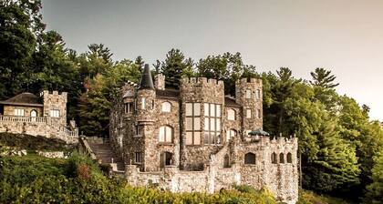 Breathtaking Cottage Rental on Castle Grounds Overlooking Lake George