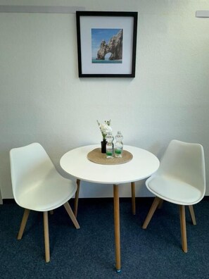 Habitación estándar con 1 cama matrimonial o 2 individuales | Wifi gratis 