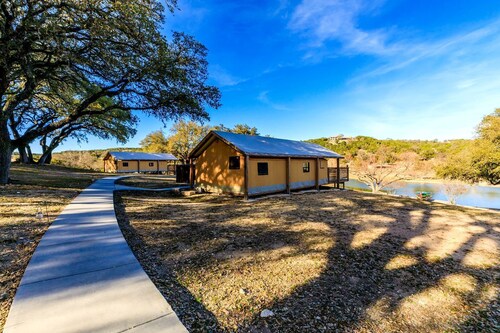 Luxury Tented Cabin Glamping Escape, with River Access in Ingram, Texas