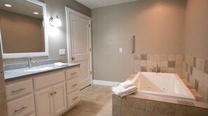 Towels, soap, shampoo, toilet paper