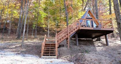 Secluded A-Frame Incredible for Water Activities by Tappan Lake in Ohio