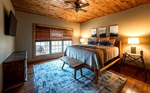 4 bedrooms, WiFi, bed sheets