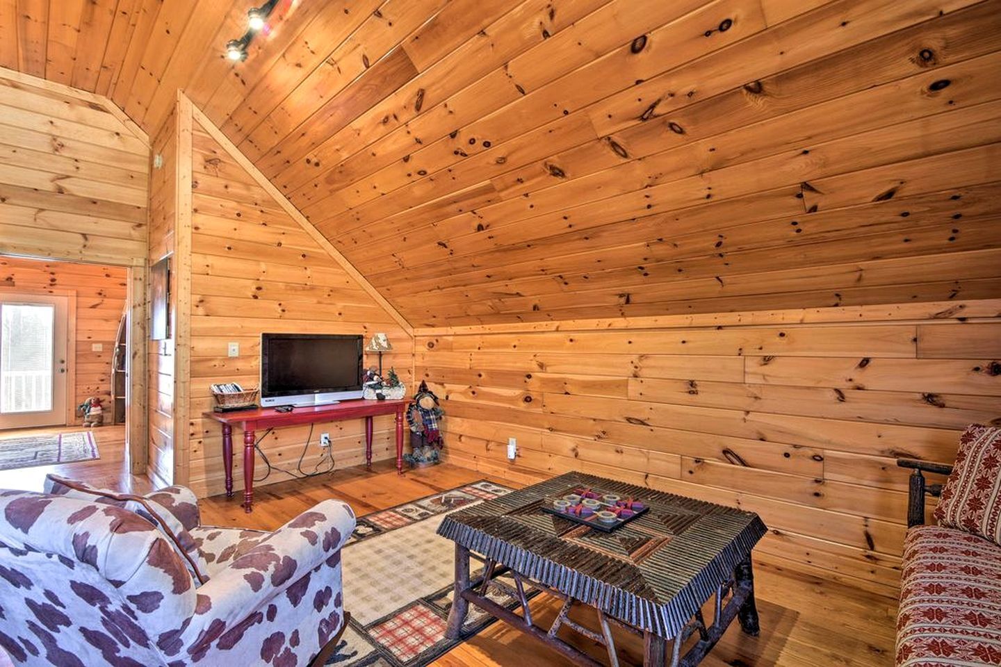 TV, fireplace, video games, DVD player