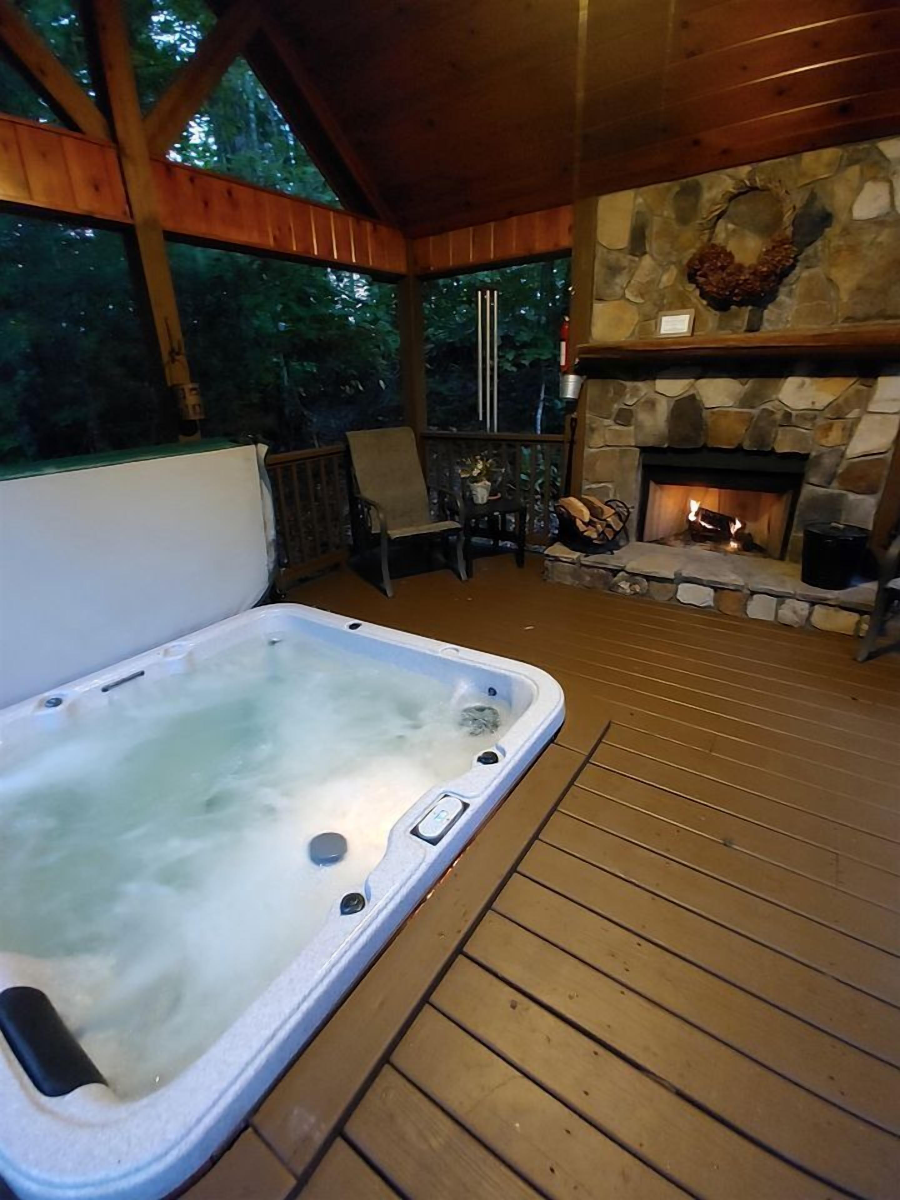 Bain à remous extérieur