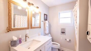 Hair dryer, towels