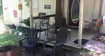 Lovely Studio Rental with Hamilton Creek Views for Vacation in Marble Falls, Texas