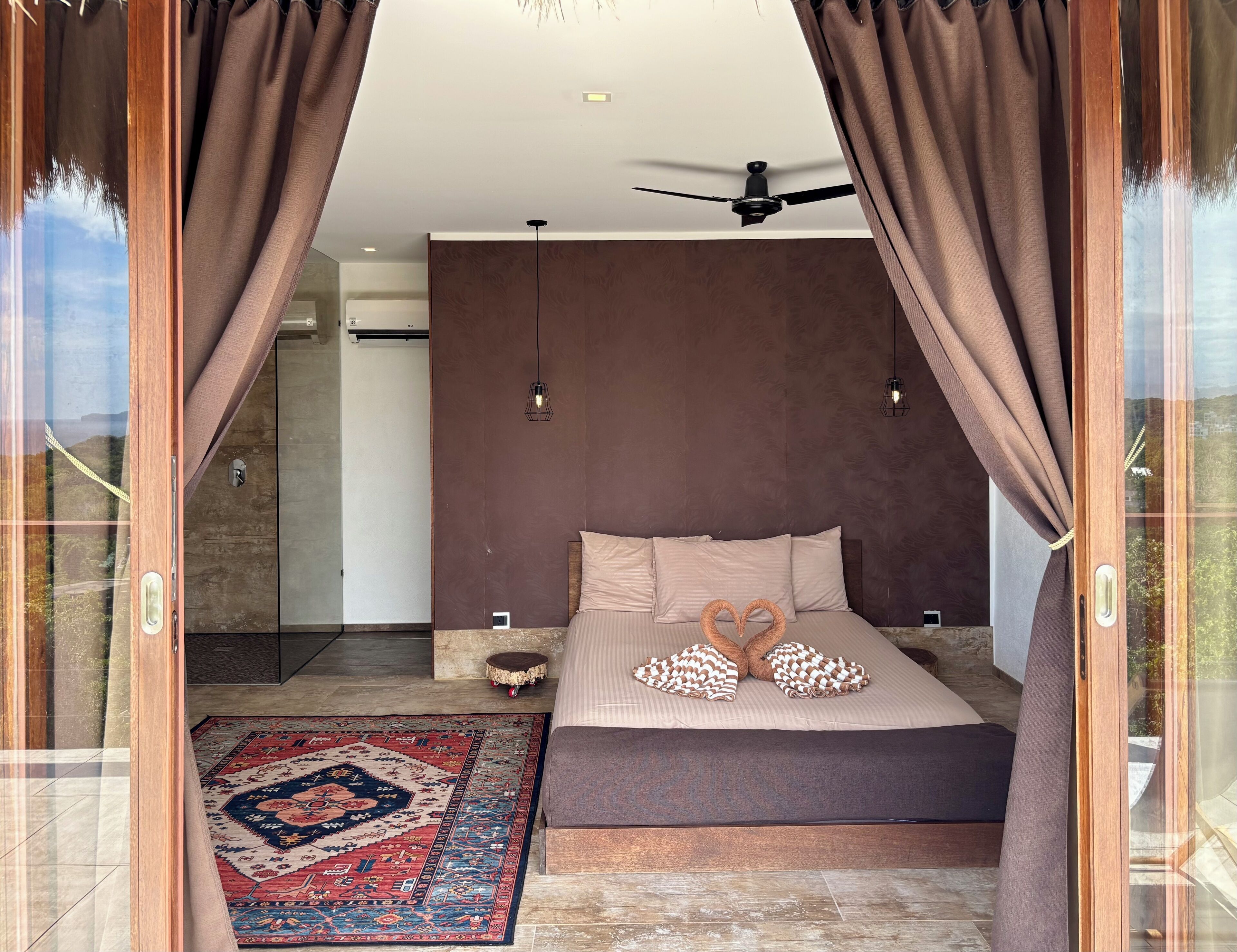 1 chambre, fer et planche à repasser, Wi-Fi, draps fournis