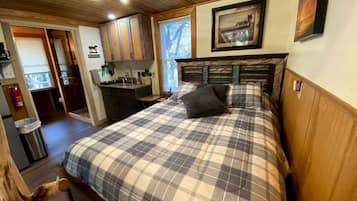 2 bedrooms, bed sheets, wheelchair access