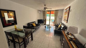 Living room - Spacious 2 Bedroom Duplex on Parquesantiago 2 (Arona)