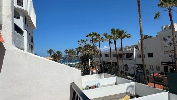 Property grounds - Spacious 2 Bedroom Duplex on Parquesantiago 2 (Arona)