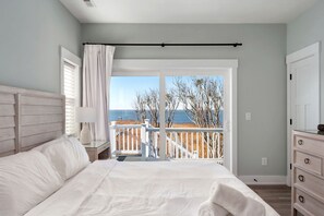 7 habitaciones, tabla de planchar con plancha, wifi y ropa de cama 
