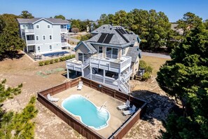 Exterior - Pet Friendly Coastal Cottage in Corolla, North Carolina, Complete with Outdoor Pool and Private Hot Tub (Corolla)