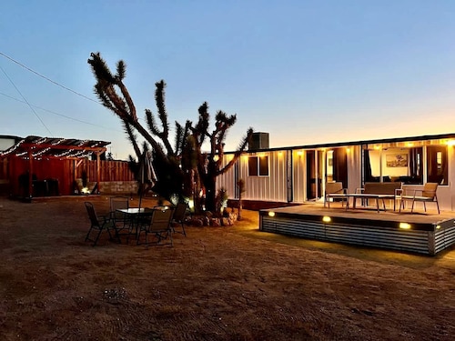 Stunning Vacation Rental with Foosball and Barbecue in Meadview, Arizona