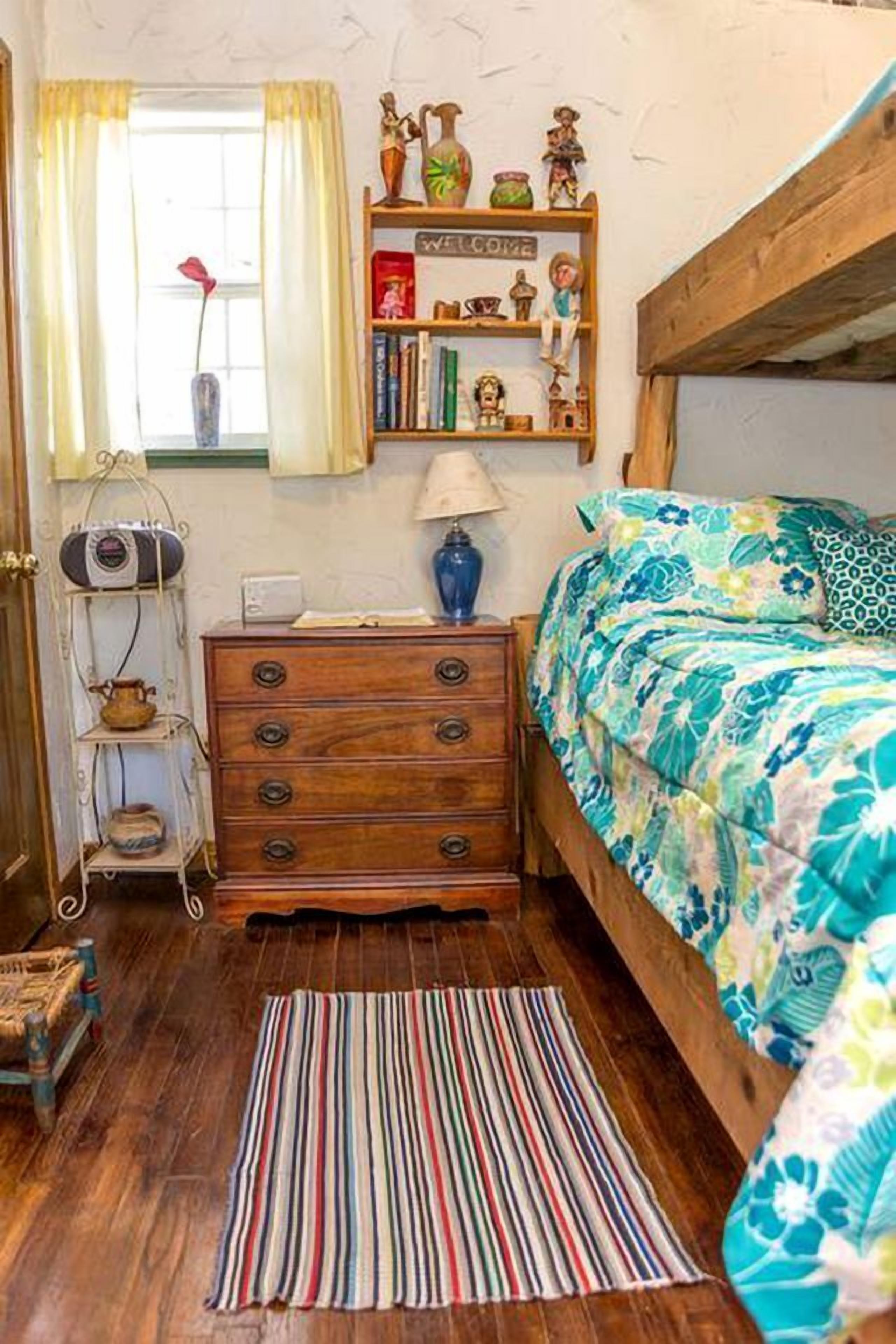 1 bedroom, in-room safe, bed sheets