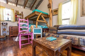 1 makuuhuone, vuodevaatteet