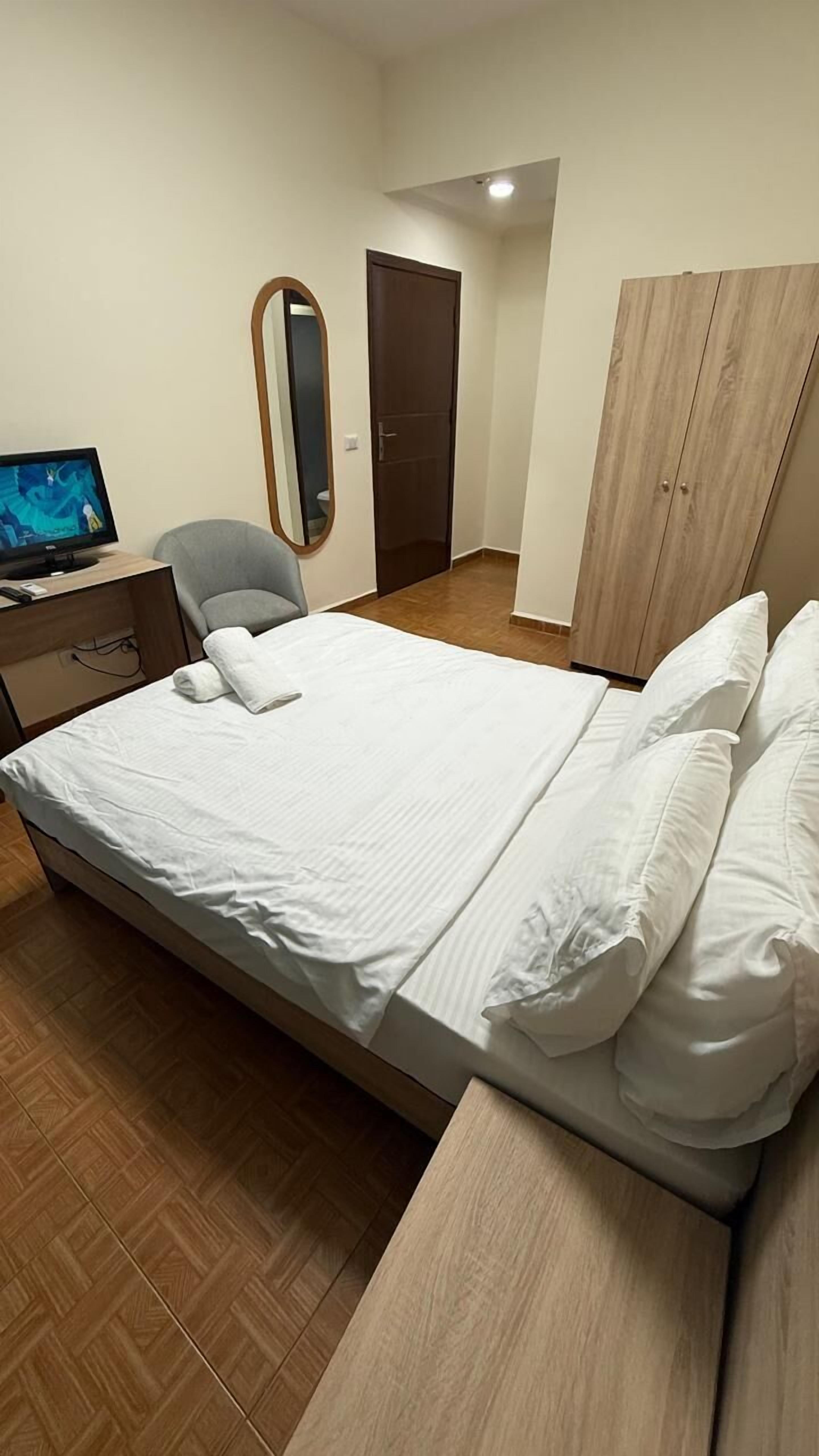 Deluxe Double or Twin Room | Free WiFi