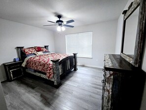 3 habitaciones, wifi y ropa de cama 