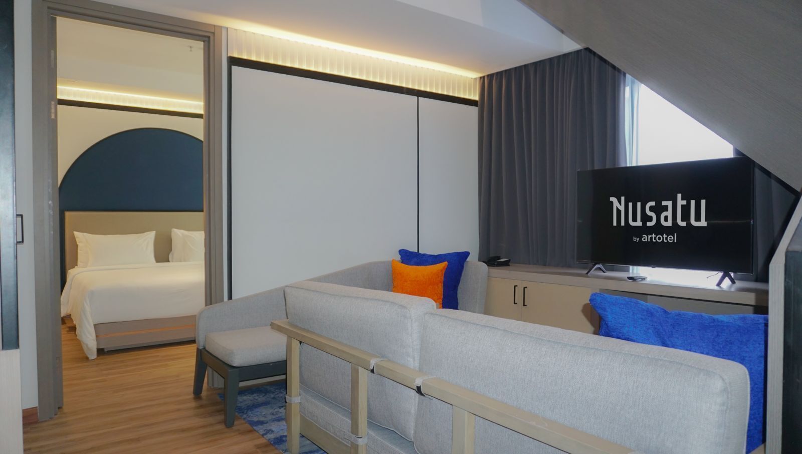 Nusatu Suite | Living area | LED TV
