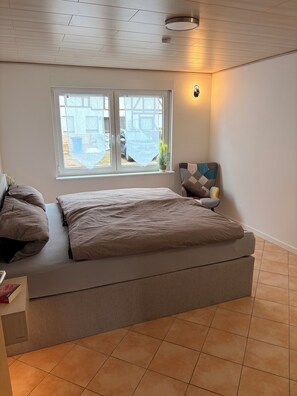 1 makuuhuone, ilmainen Wi-Fi, vuodevaatteet, pääsy pyörätuolilla