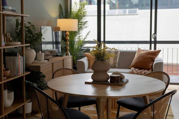 Dining - Laneway Luxe | Heart of Melbourne (Melbourne)