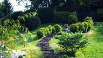 Jardines del alojamiento
