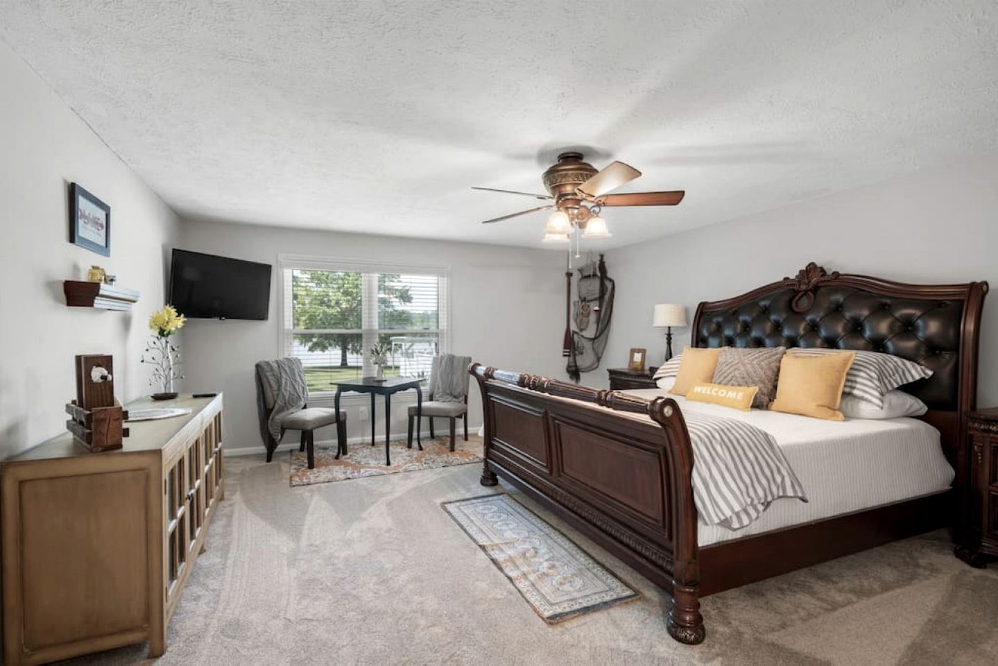 3 bedrooms, in-room safe, desk, iron/ironing board