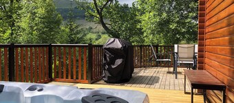 Balquhidder Braes Holiday Park Lodges, Most With hot Tubs and pet Friendly