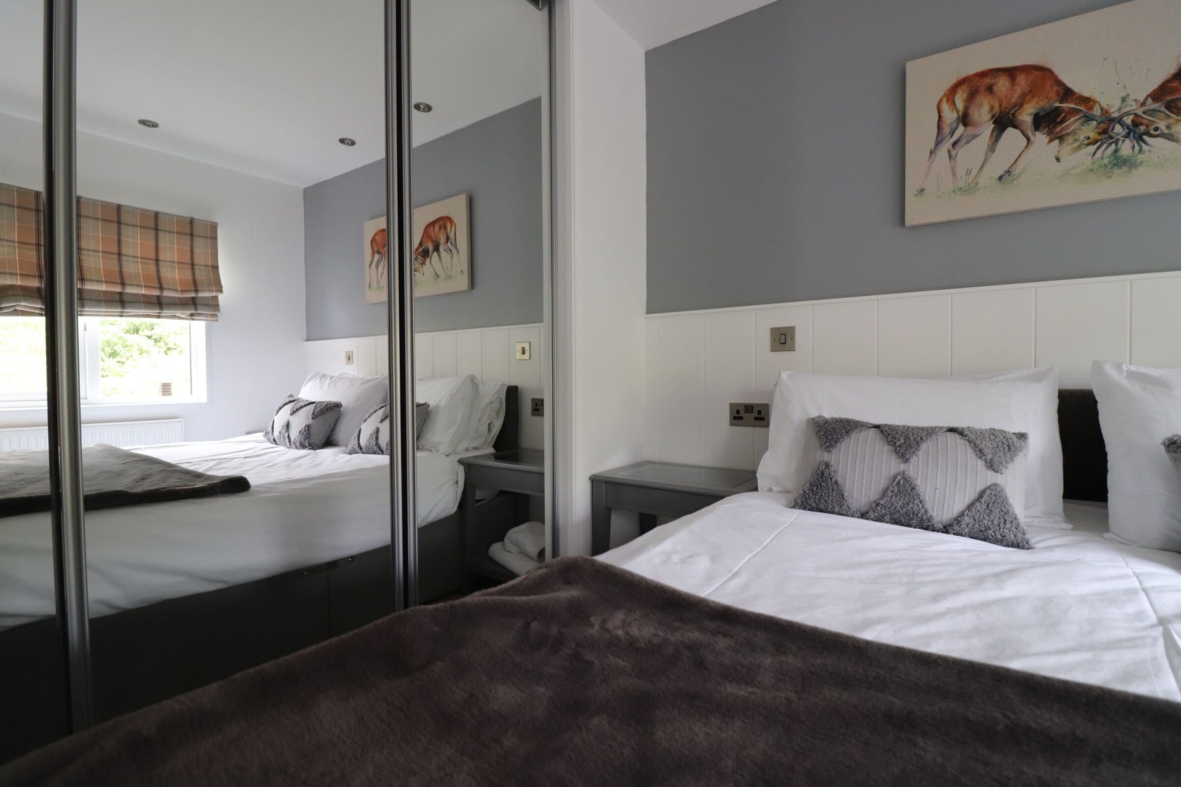 Stuga - 2 sovrum (Lodges 2,3,15.   Pets - With Hot tub) | Strykjärn/strykbräda, gratis barnsängar och resesäng