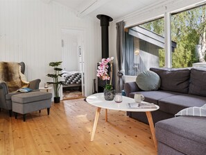 Fireplace - "Baarde" - 1.2km from the sea by Interhome (Vejby)