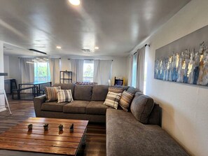 Televisión y futbolito 