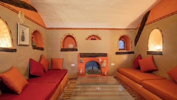 Superior Suite | Living area