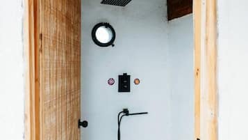 Towels, soap, shampoo