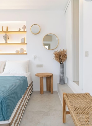 Opal | In-room safe, individually decorated, individually furnished - Turquoise  (Sifnos)